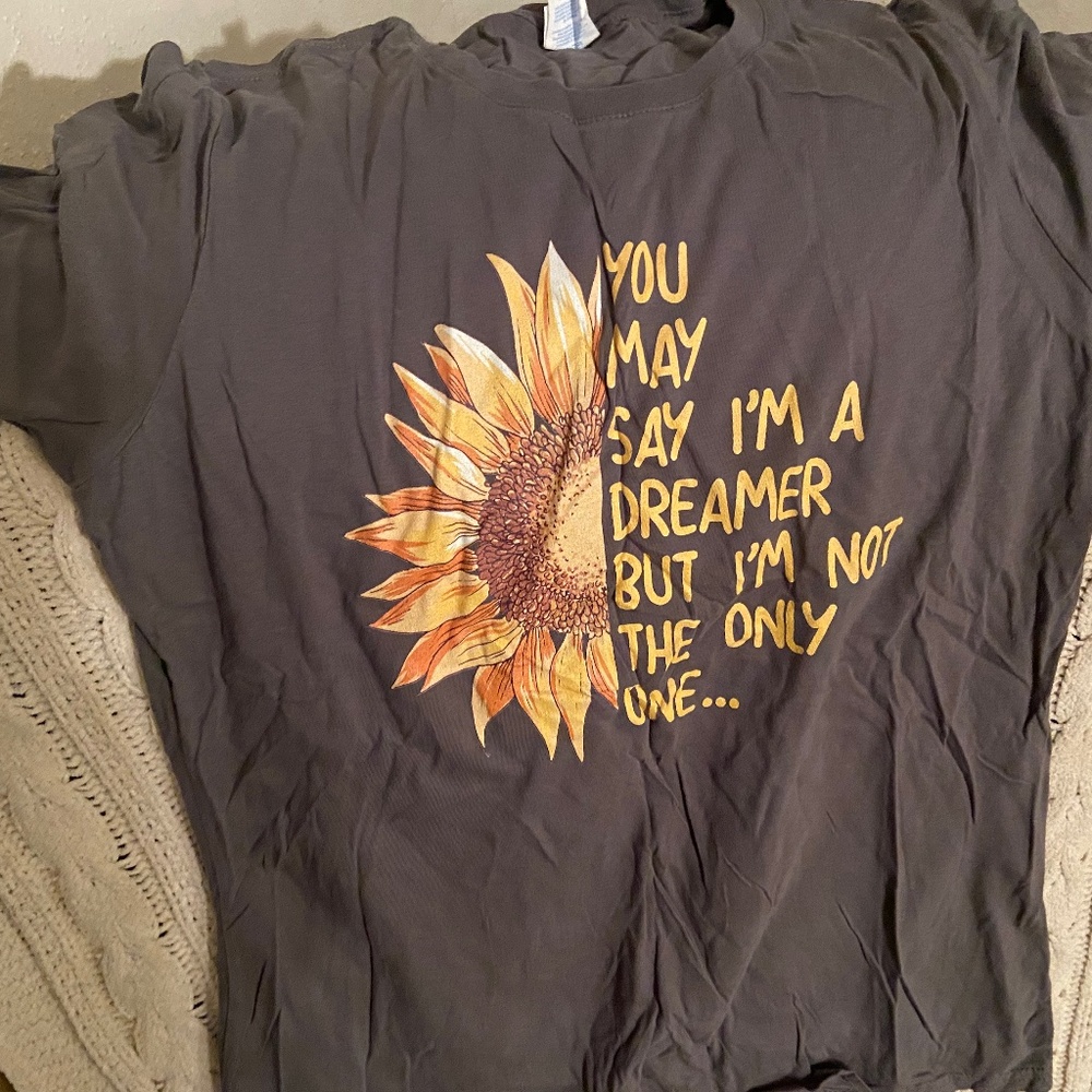 Dreamer Tee